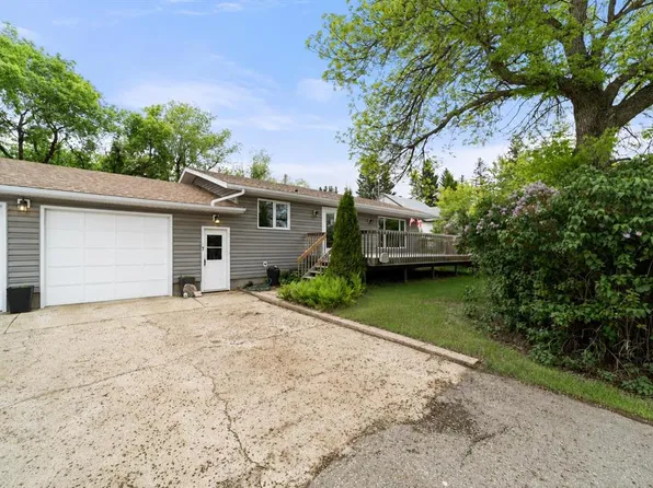 7 N 2nd Ave, Rosalind, AB T0B 3Y0