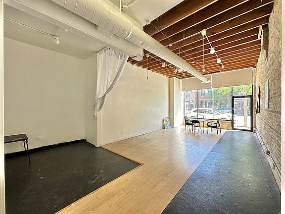 2nd image of 2136 W Chicago Ave #Fs