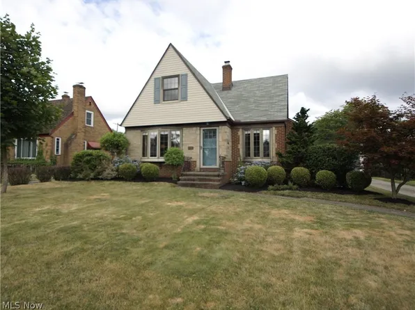 2816 Forestview Ave, Rocky River, OH 44116