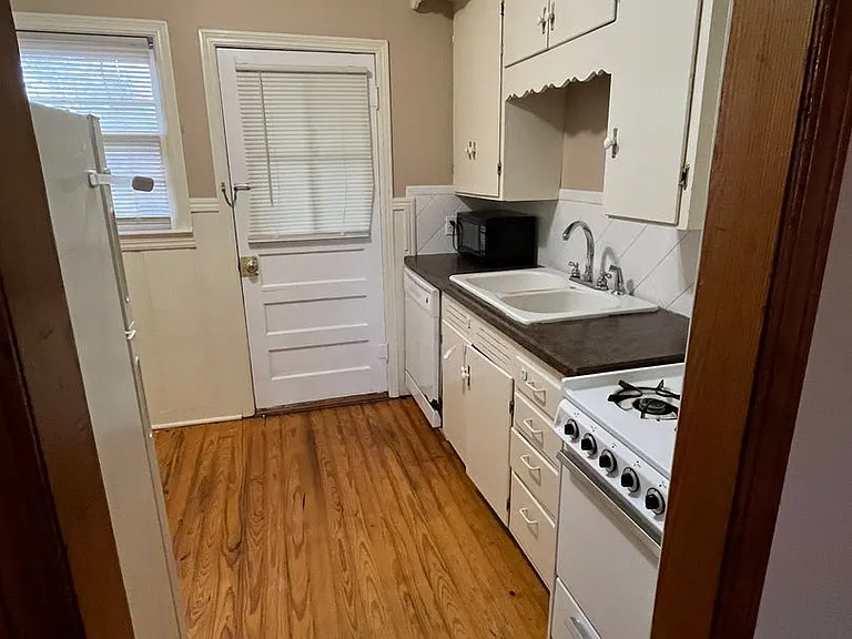 1516 1524 South 26th 2517 #2521-O — Photo 7