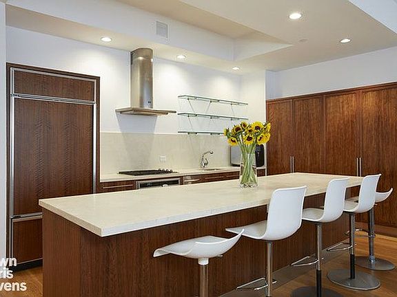 4th image of 115 Mercer St #3N