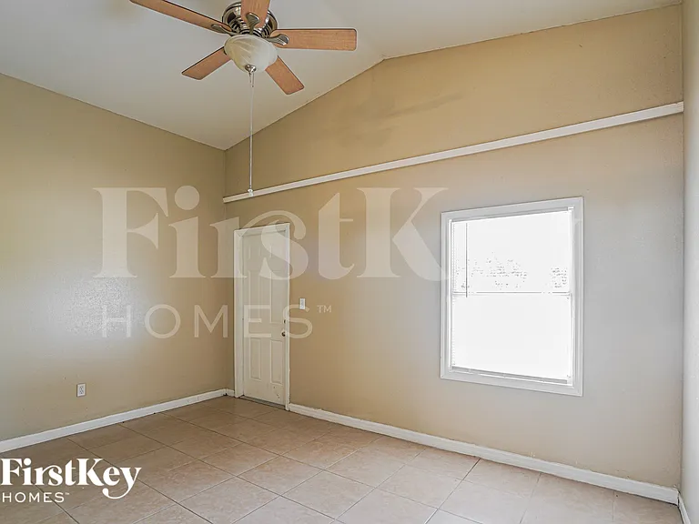 175 Kings Pond Ave — Photo 9