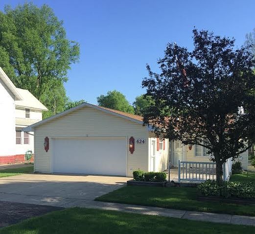 2nd image of 624 W Bristow St