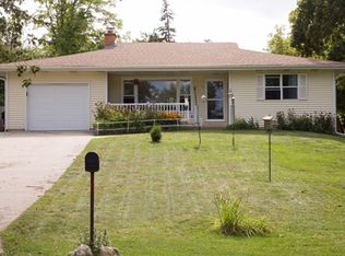 33118 N Cove Rd, Grayslake, IL 60030