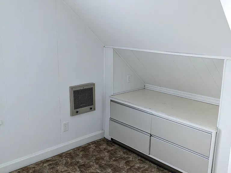 Third floor, front bedroom