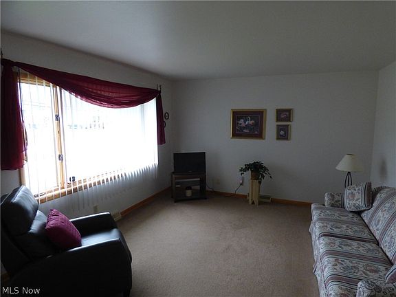2nd image of 2683 Heather Ln NW