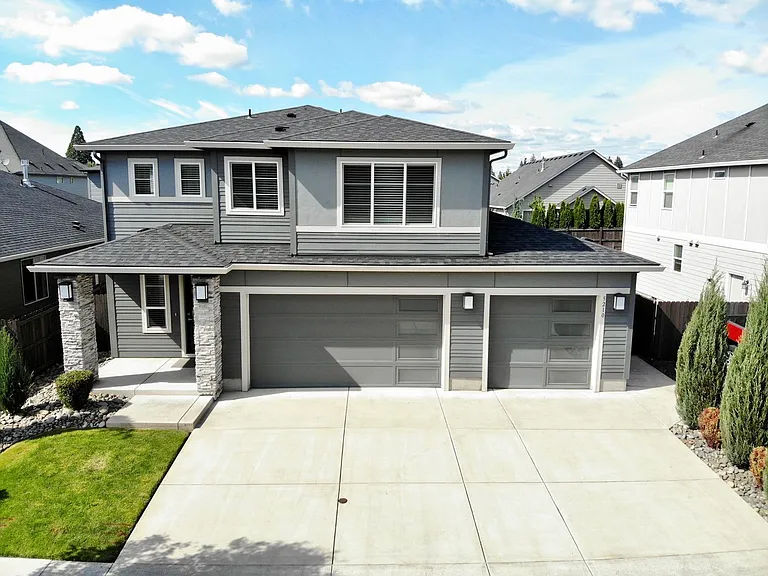 5210 NE 133rd St — Photo 29