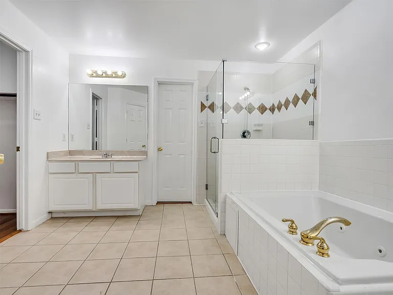 7211 Canda Ln — Photo 22