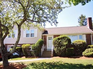 61 Hunting Rd, Needham, MA 02494