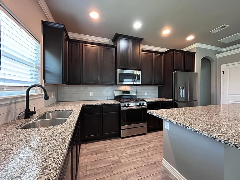 7214 Bryson Way — Photo 6
