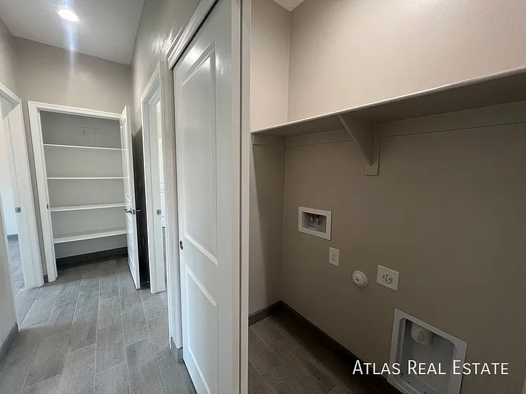 808 E 35th St #1 — Photo 9