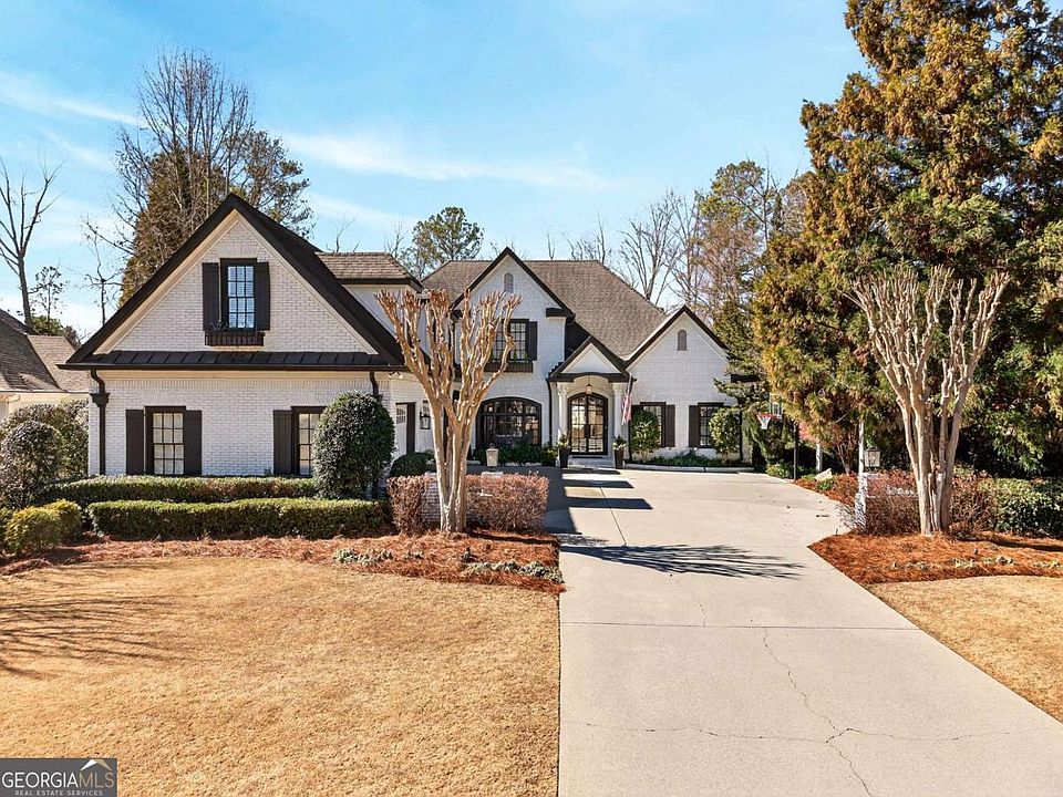 1st image of 3014 Castle Pines Dr