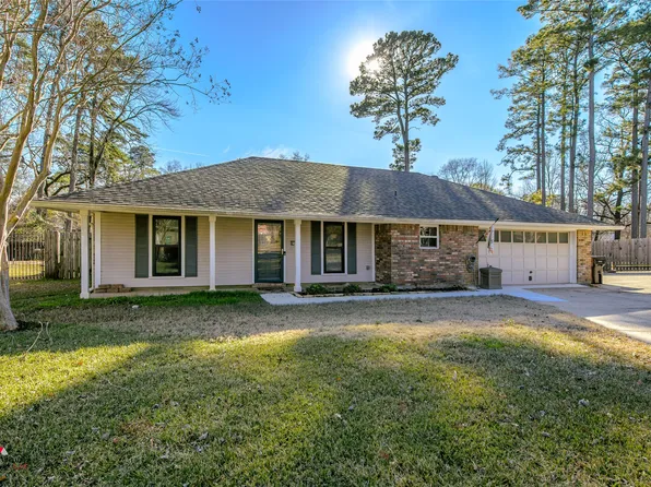 8502 Edgewood Dr, Haughton, LA 71037