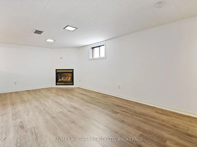 88 Wiley St #BASEMENT — Photo 5