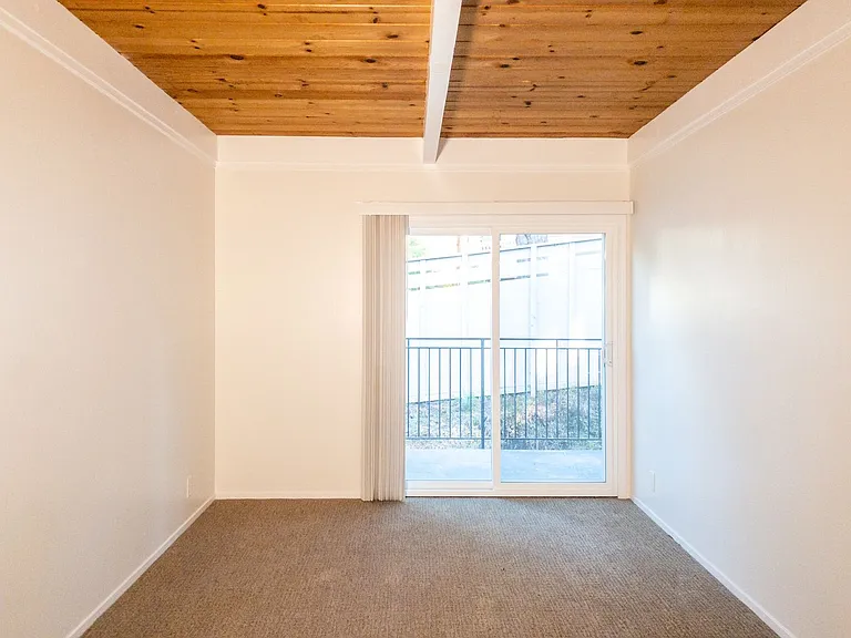 11 S Knoll Rd #17 — Photo 15