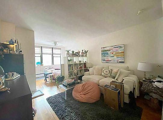 1st image of 1380 York Ave #3F