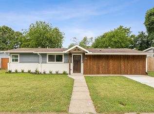 1721 Del Rancho Dr, Irving, TX 75061