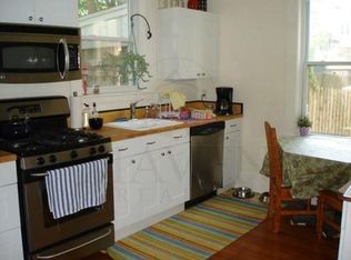 33 Robinson St #1, Somerville, MA 02145