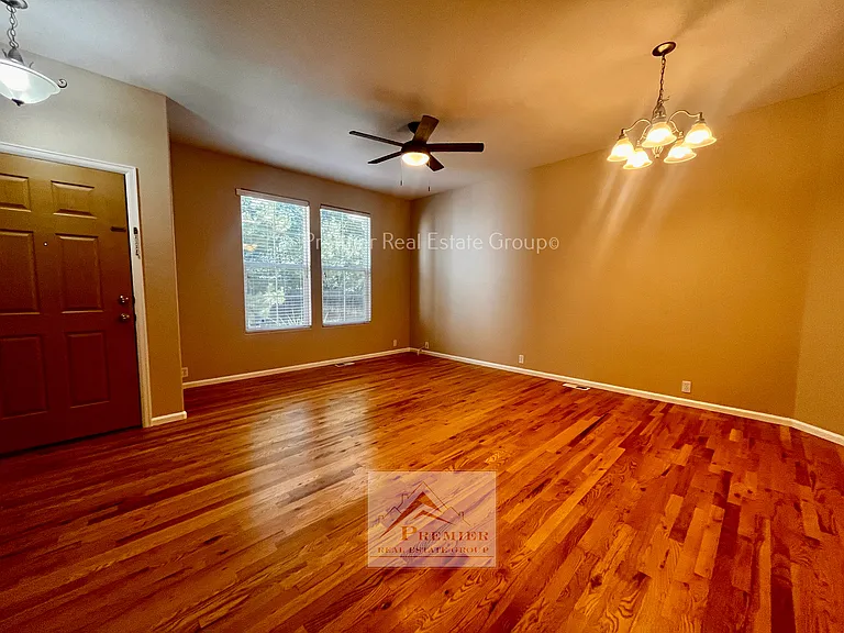 2837 Tumblewood Grv — Photo 4