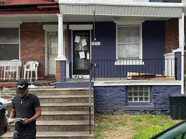 5737 N Beechwood St, Philadelphia, PA 19138
