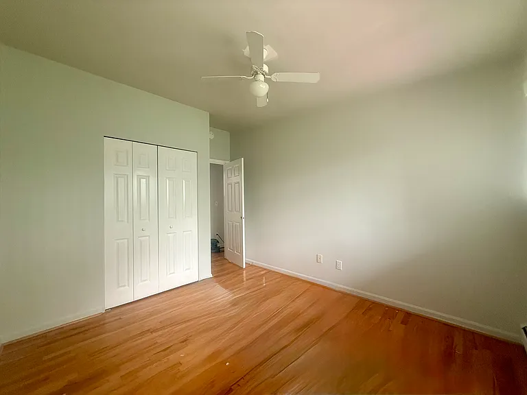 412 S Revena Blvd — Photo 14