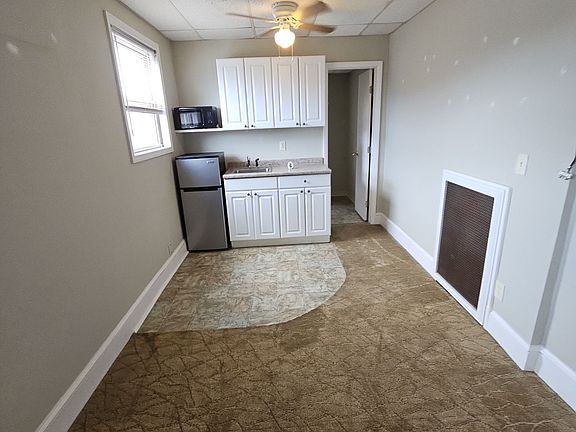 2nd image of 1 W Southern Ave #6