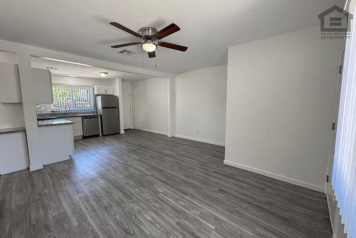 1346 E Willetta St #2 — Photo 10
