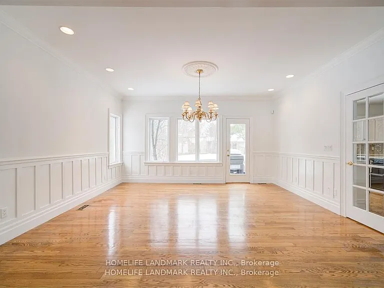 433 Cairncroft Rd — Photo 7