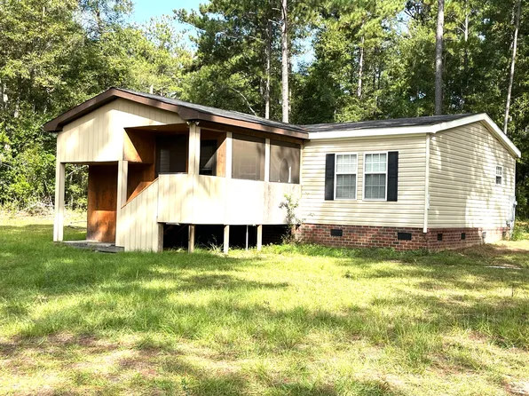 101 Alec Drive, Girard, GA