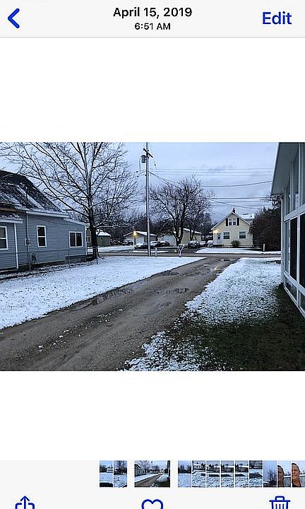 2nd image of 1053 Burns St