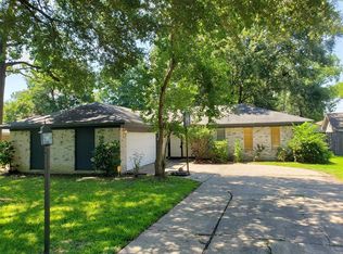 310 Maple St, Highlands, TX 77562