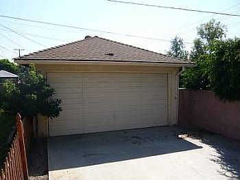 2nd image of 15410 Starbuck St