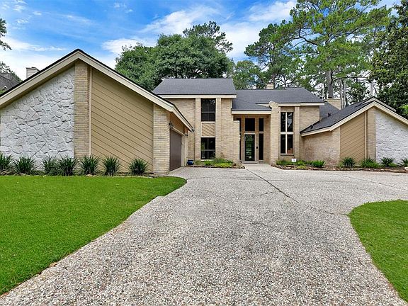 4th image of 4707 Breezy Point Dr