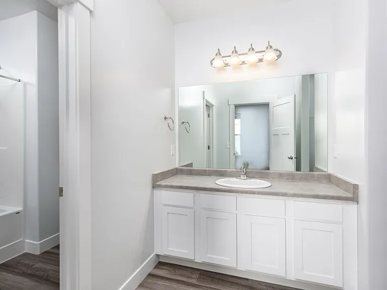 527 N 360 W #527 — Photo 4