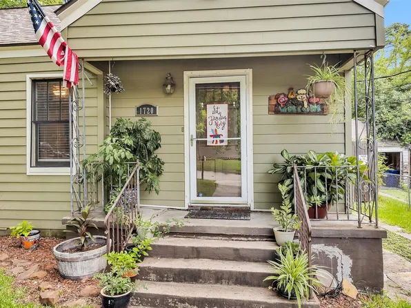 1720 18th St, Huntsville, TX 77340