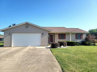 6573 Brookside Dr, Celina, OH 45822
