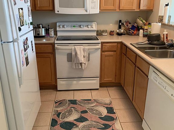 3rd image of 345 N La Salle Dr APT 1002