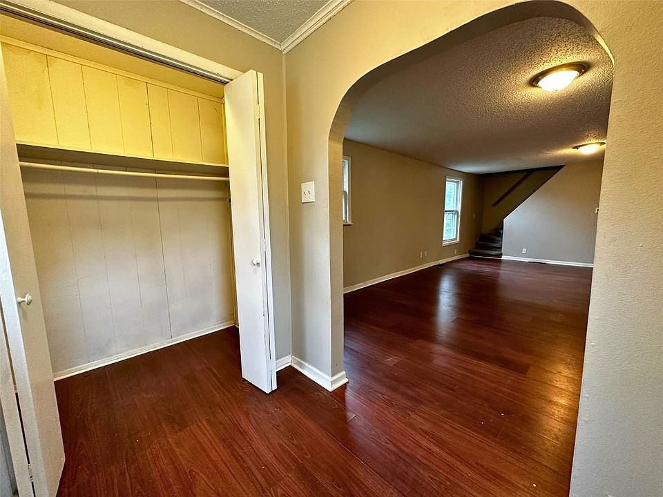 711 S Garnavillo St, Anamosa, IA 52205 Zillow