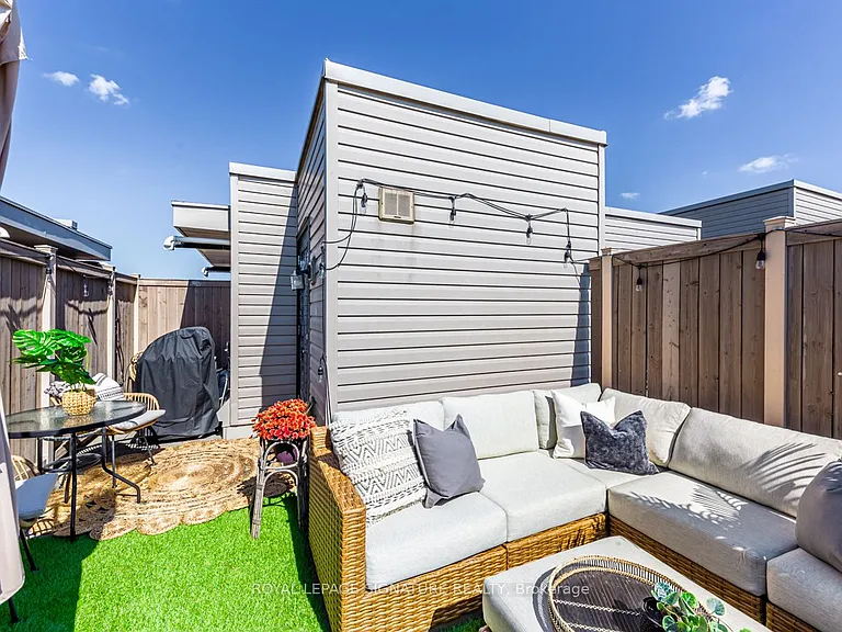 68 Winston Park Blvd #60 — Photo 20