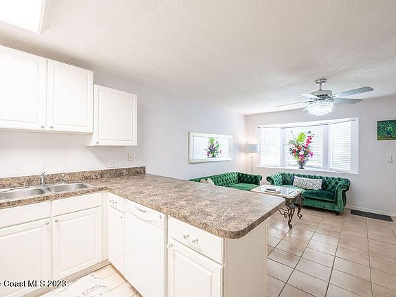 5th image of 251 Circle Dr APT 3