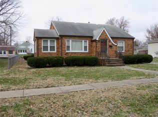 812 S 2nd St, Gillespie, IL 62033