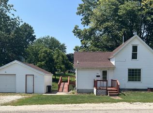 314 SE 2nd Ave, Galva, IL 61434