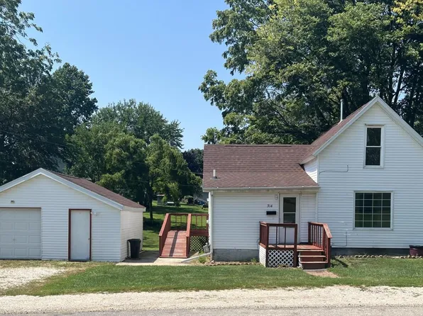 314 SE 2nd Ave, Galva, IL 61434