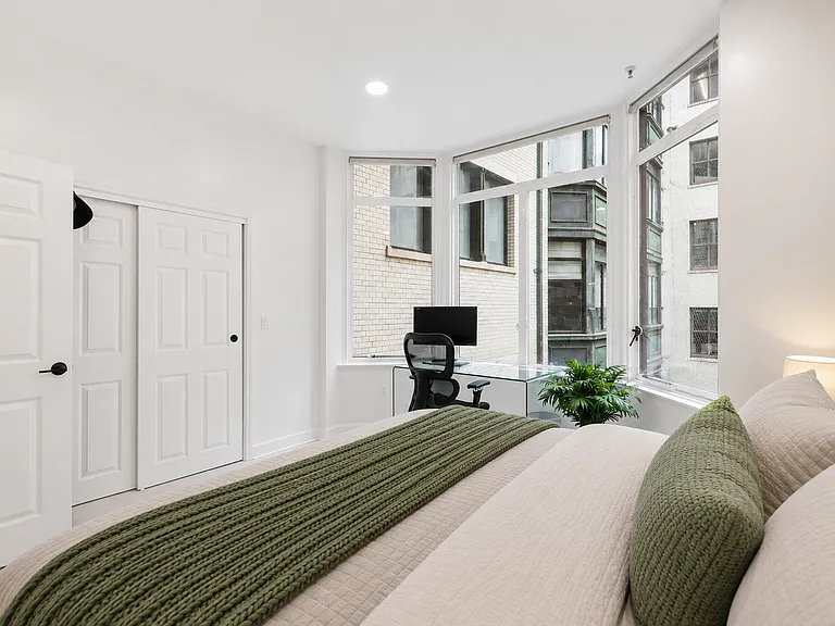 201 Sansome St #401 — Photo 15
