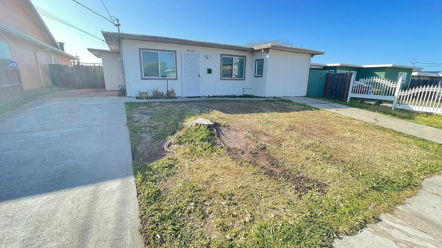 1291 Karen Rd photo 1