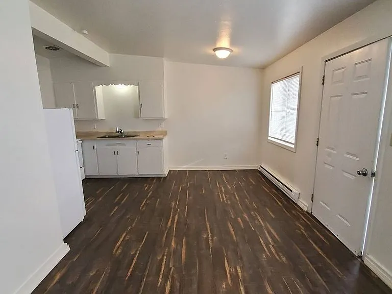 4033 Ottmar Rd NE — Photo 12
