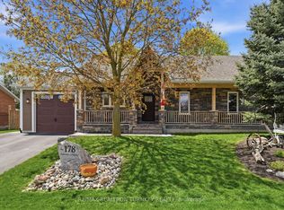 178 Parkview Cres, Newmarket, ON L3Y 2C8