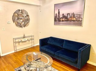 1903 W Fullerton Ave #1, Chicago, IL 60614