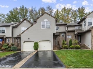 63 Atrium Way #6-3, Manalapan, NJ 07726