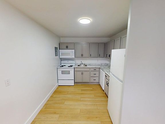 3rd image of 5375 Rector St #1385312
